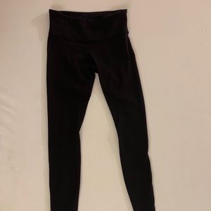 Black Lululemon leggings
